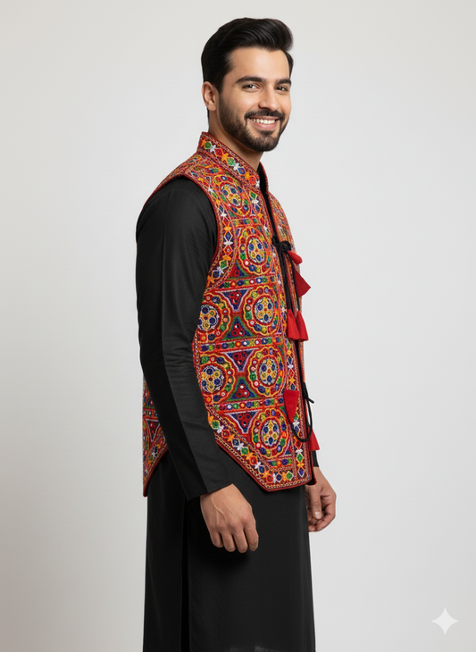 Embroidered Gujarati Kutchi Jacket – Men’s Navratri & Festival Mirror Work Koti