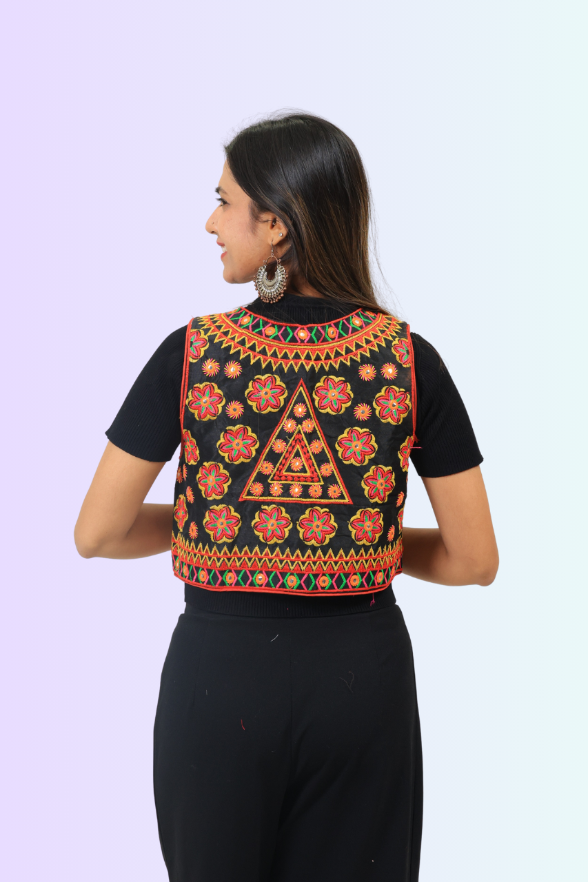 Classic Kutchi Mirror Work Koti – Embroidered Jacket for Garba & Dandiya Nights